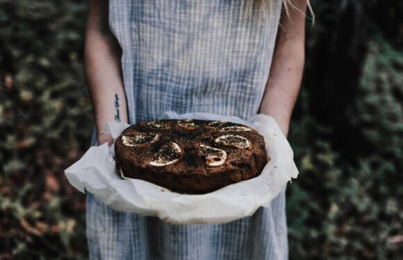 Jak uratować opadnięty biszkopt czekoladowy? Najczęstsze błędy i ich rozwiązania