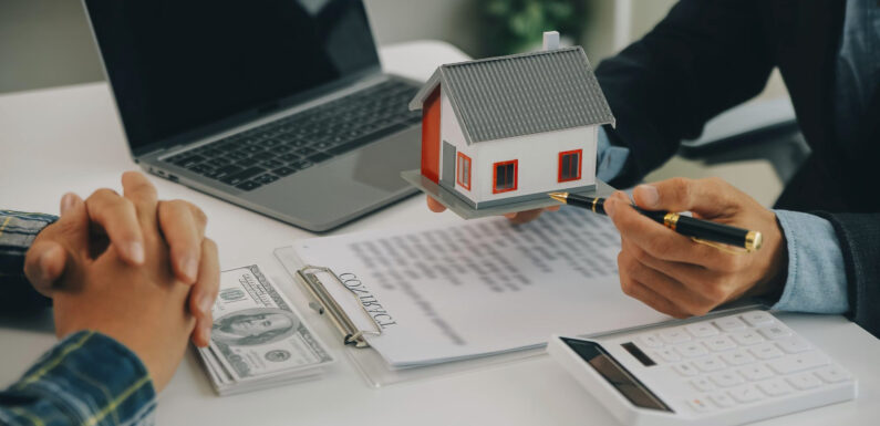 Jak pośrednik nieruchomości pomaga znaleźć idealne mieszkanie szybciej i bez stresu?